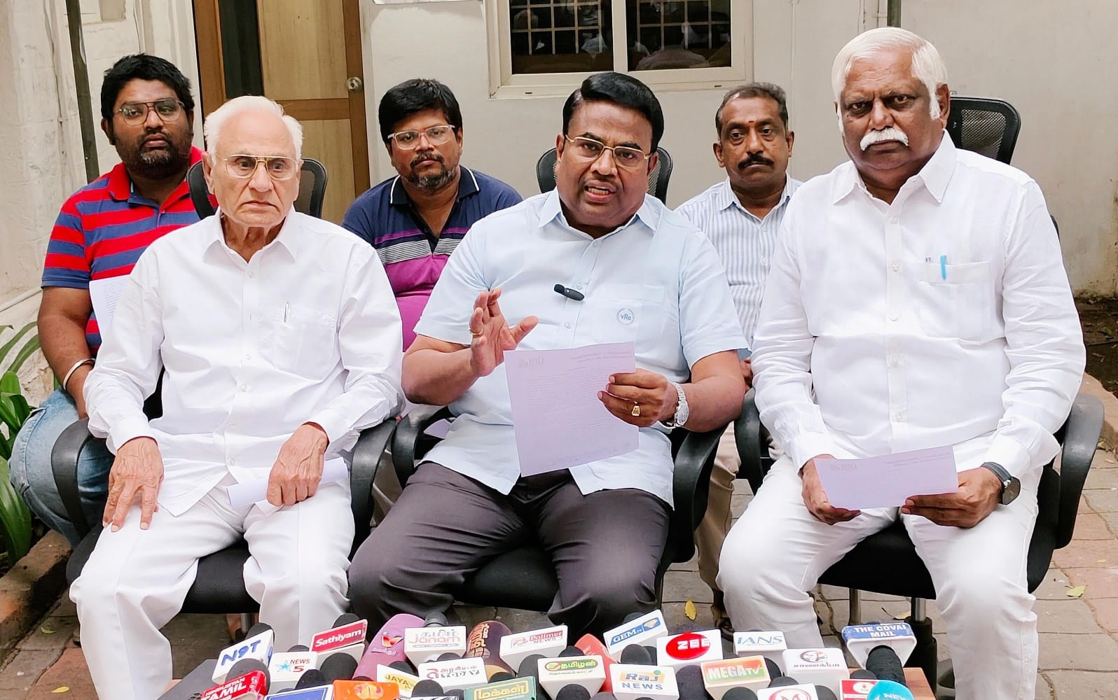 தொட்டதற்கெல்லாம் வழக்கு போடும் திமுக- இந்த விஷயத்திற்கு வழக்கு போடவில்லை- கோவையில் OBC கூட்டமைப்பினர் சாடல்...