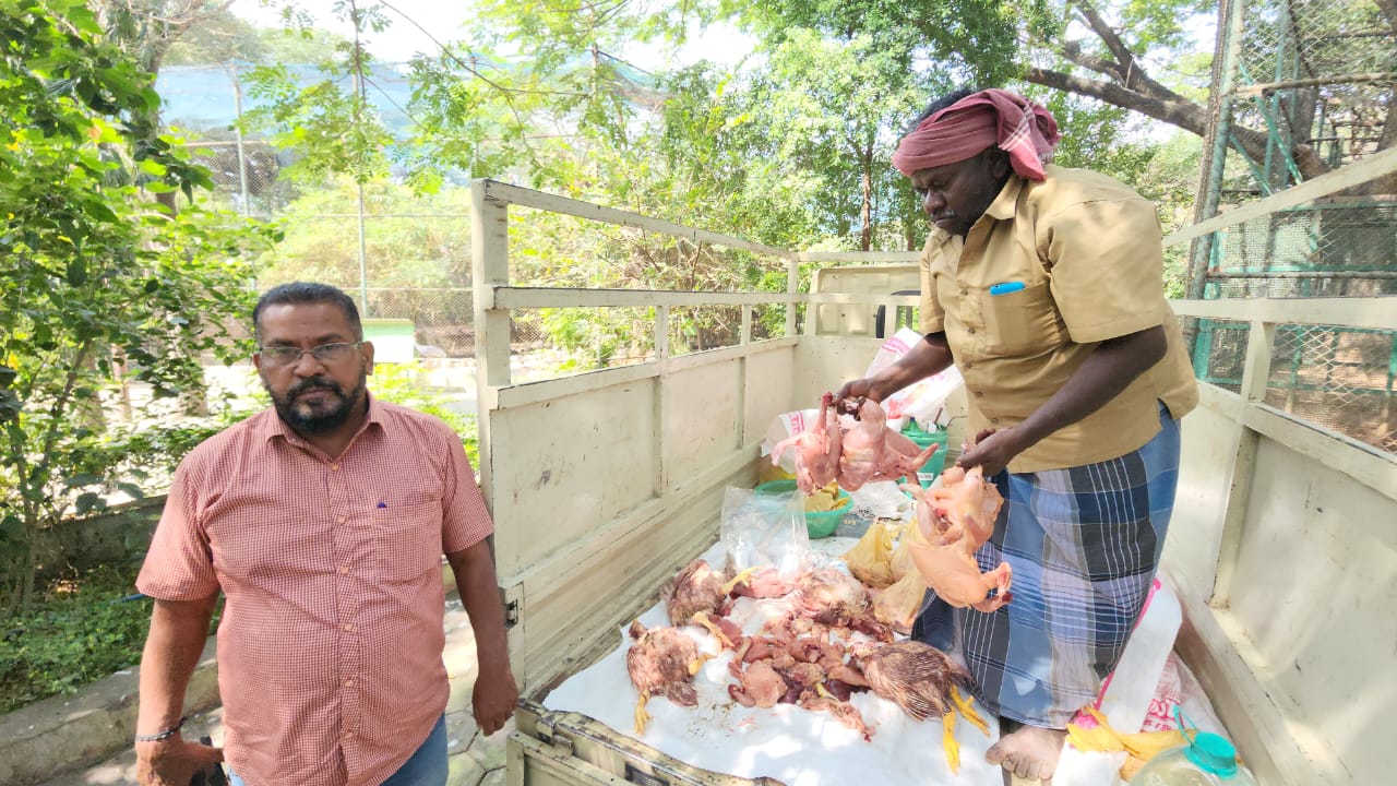 திருவள்ளுவர் தினத்தையொட்டி விடுமுறை இறைச்சி வாங்க வந்து ஏமாற்றம் அடைந்த பொதுமக்கள்