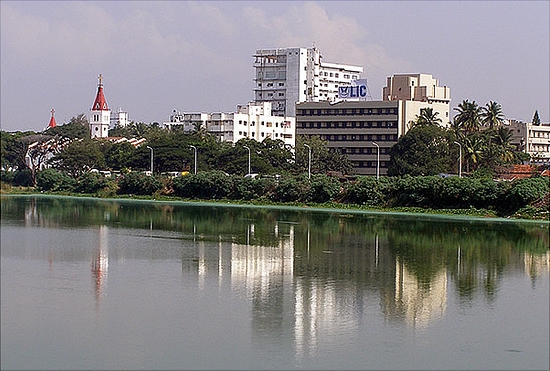 கோவை மாவட்டத்தில் எந்தெந்த குளங்களில் வண்டல் மண் எடுக்கலாம் - மாவட்ட நிர்வாகம் ஆலோசனை