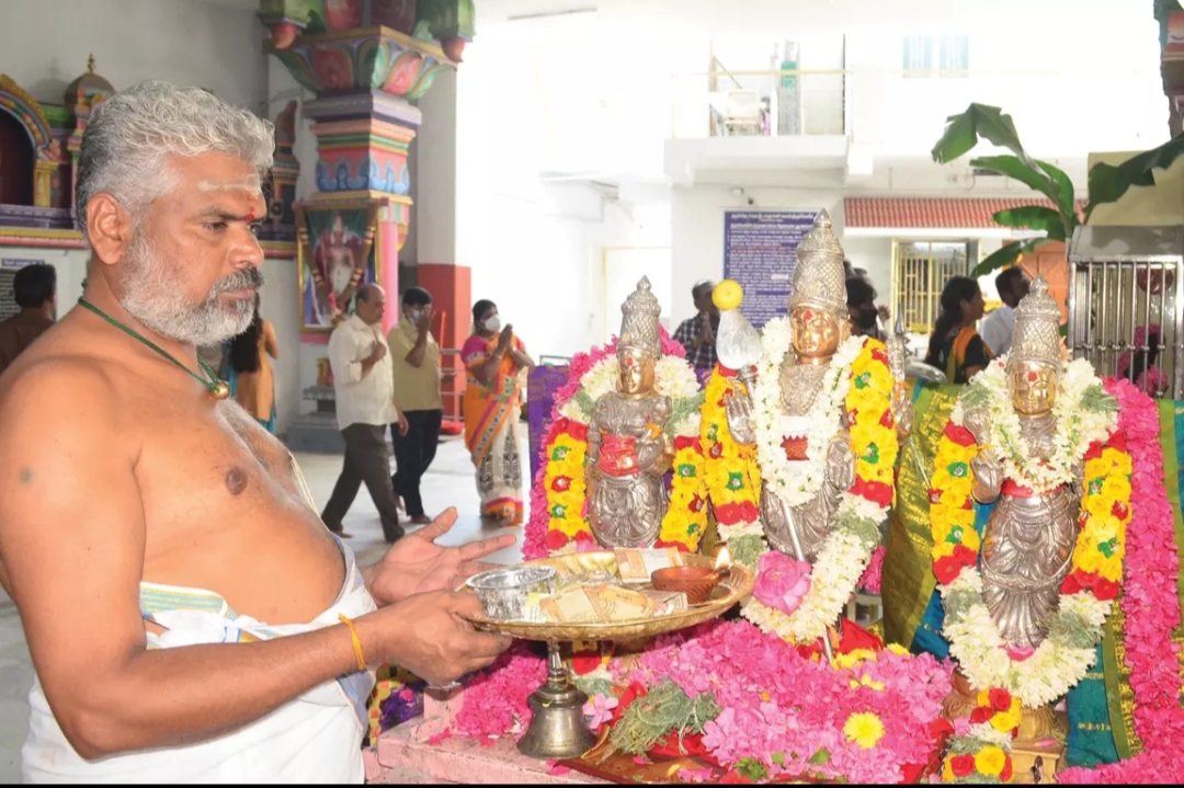 பங்குனி உத்திரத்தை ஒட்டி மருதமலை பேரூர் கோயில்களில் சிறப்பு வழிபாடு