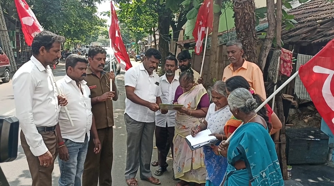 கோவையில் ஆரம்ப சுகாதார மையத்தை மீண்டும் மக்கள் பயன்பாட்டிற்கு திறக்க கோரி கையெழுத்து இயக்கம் நடத்தும் சி.பி.எம். நாகராஜ்