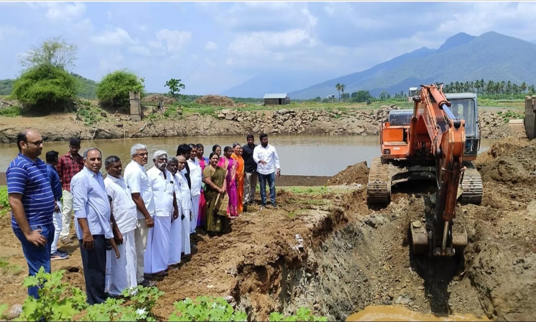 லிங்காபுரம்-காந்த வயல் இடையே 14 கோடி மதிப்பிலான வேர்மட்ட மேம்பால பணி கட்டும் பணி தொடக்கம்