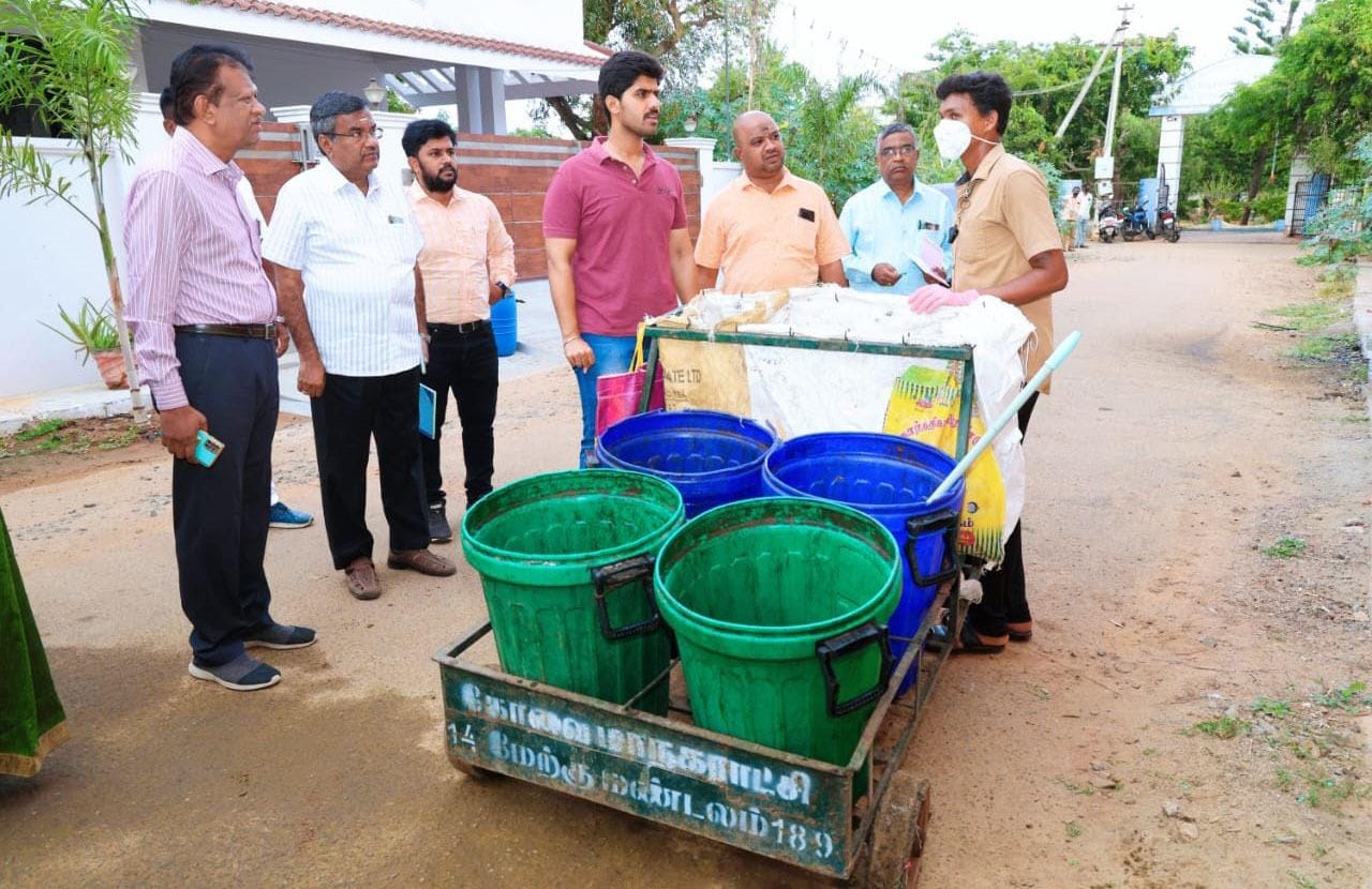 மக்கும் குப்பை, மக்காத குப்பைகளை பிரித்துக் கொடுங்கள்..கோவை மாநகராட்சி ஆணையர் அறிவுரை..