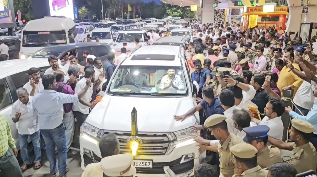 கோவை வந்த அமைச்சர் உதயநிதி ஸ்டாலினுக்கு வீர விளையாட்டுகளுடன் உற்சாக வரவேற்பு…