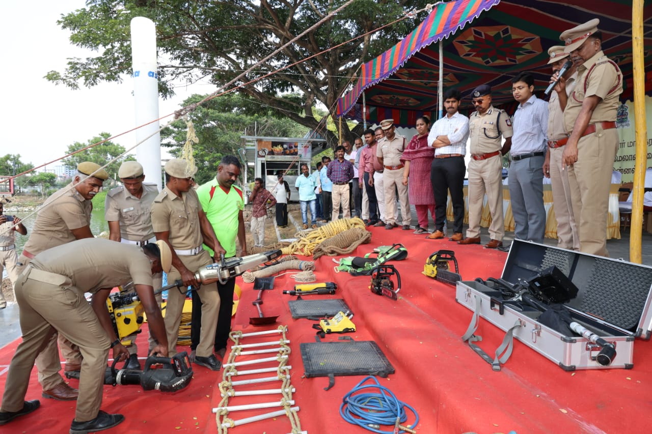 மாநகராட்சி மற்றும் தீயணைப்பு துறை சார்பில் நடைபெற்ற பேரிடர் மேலாண்மை ஒத்திகை...