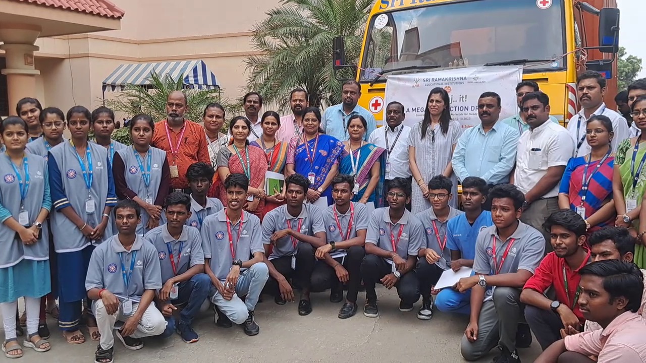 ஏழைகளுக்காக களமிறங்கிய ஸ்ரீ ராமகிருஷ்ணா கல்வி நிறுவனங்களின் மாணவர்கள்!