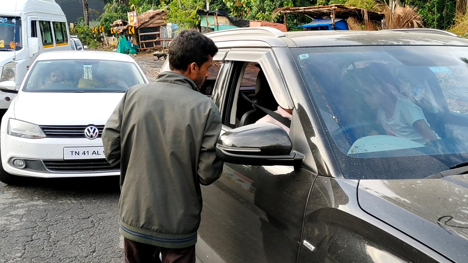 அமலுக்கு வந்தது இ-பாஸ் நடைமுறை- நீலகிரி செல்வோர் கவனத்திற்கு...