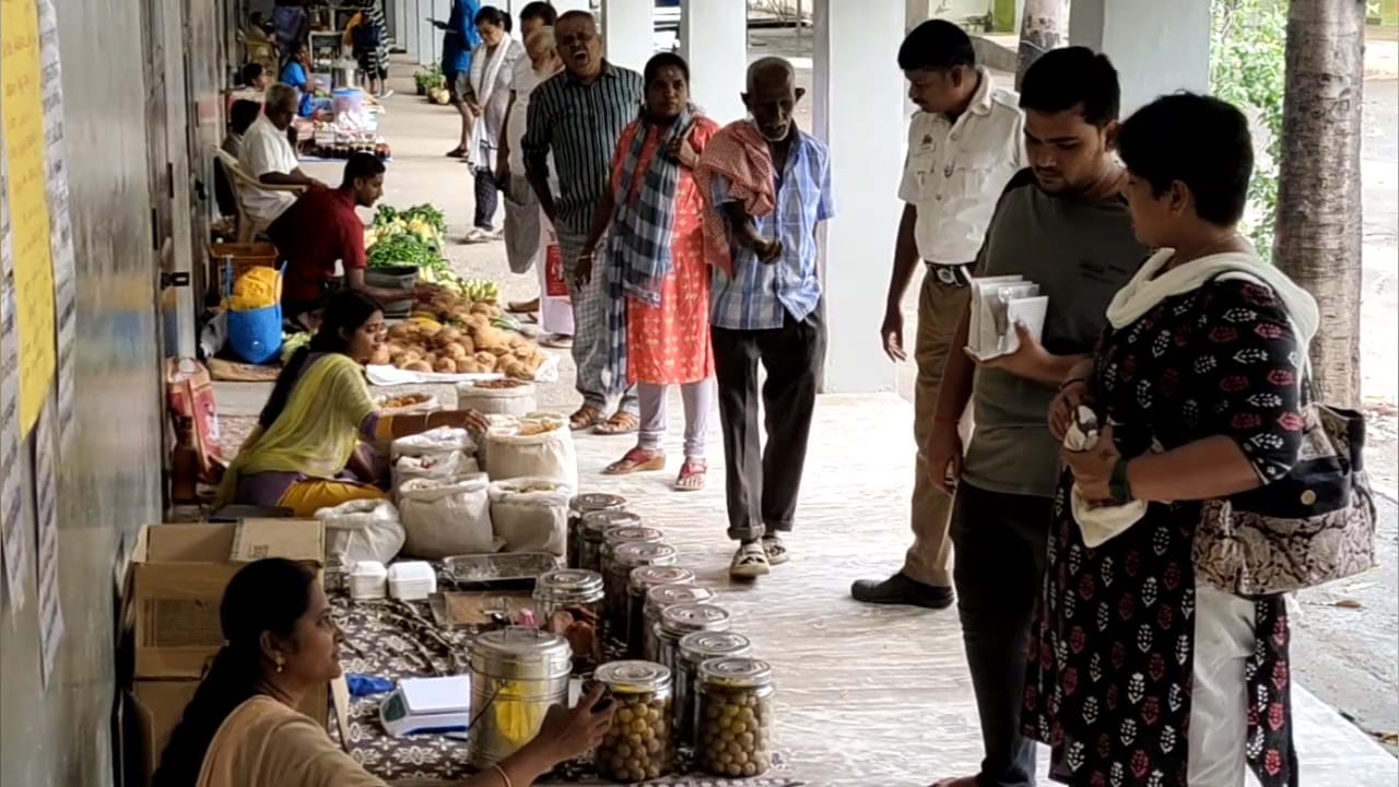 கோவையில் நம்ம ஊரு சந்தை...