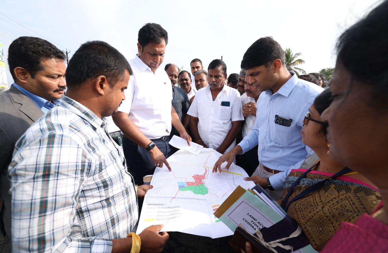 கோவையில் அமைய உள்ள இராணுவ தளவாட தயாரிப்புகள்- ஆய்வு செய்த அமைச்சர் டி.ஆர்.பி.ராஜா...