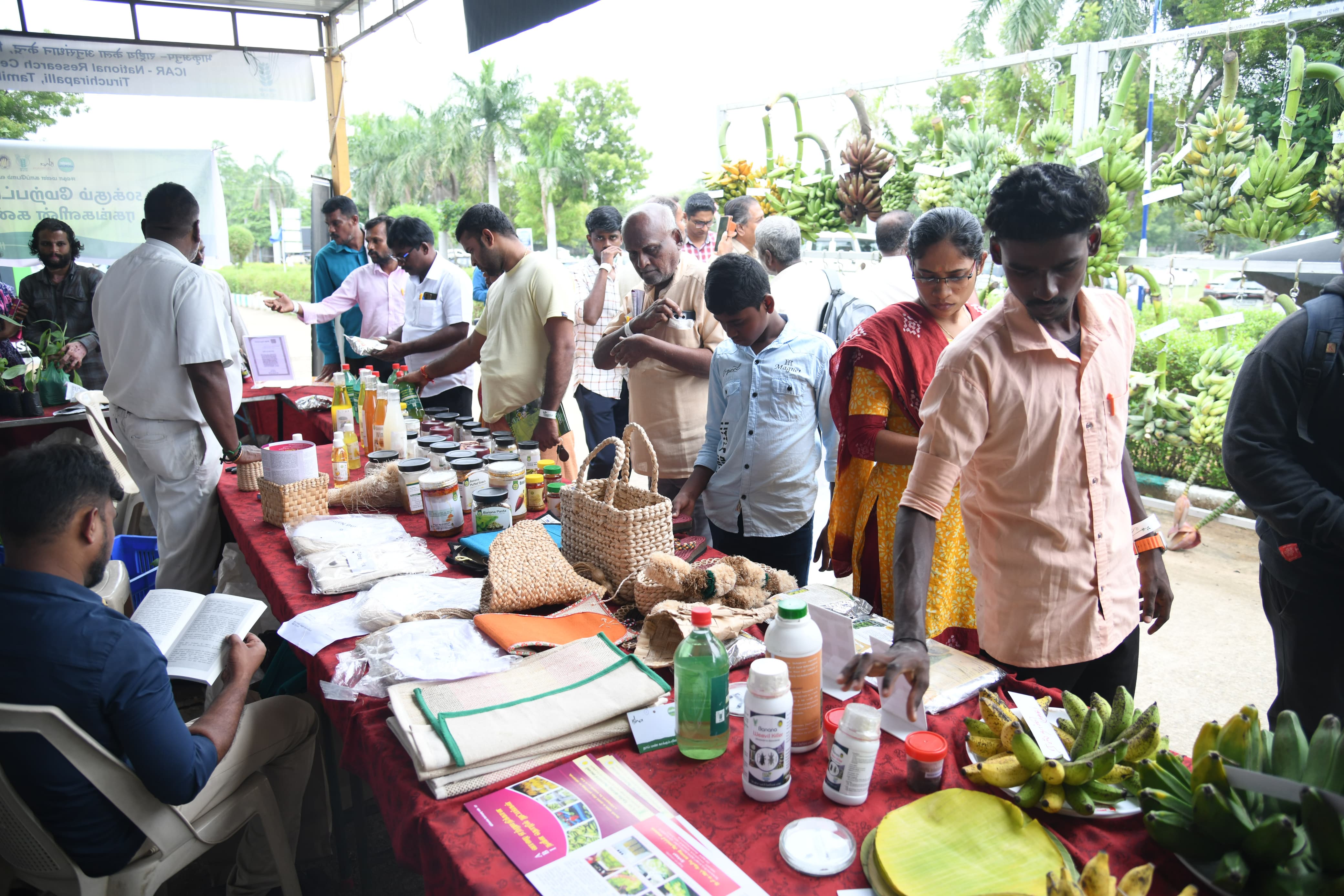 மண் காப்போம், மண் நம் உயிர் என்பதை உலகெங்கும் சொன்னவர் சத்குரு: விஞ்ஞானி செல்வராஜன் புகழாரம்