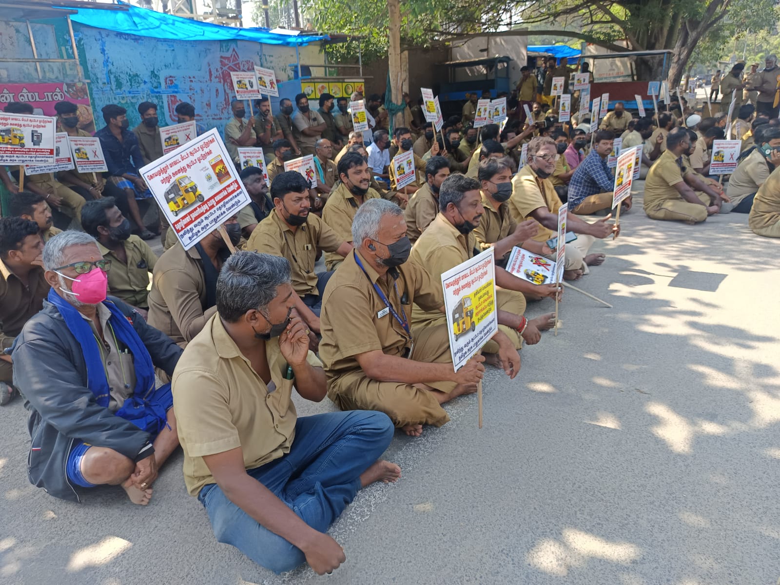 பைக் டாக்ஸிகளை தடை செய்ய வேண்டும்- கோவையில் வலுக்கும் ஆட்டோ ஓட்டுநர்கள் போராட்டம்...